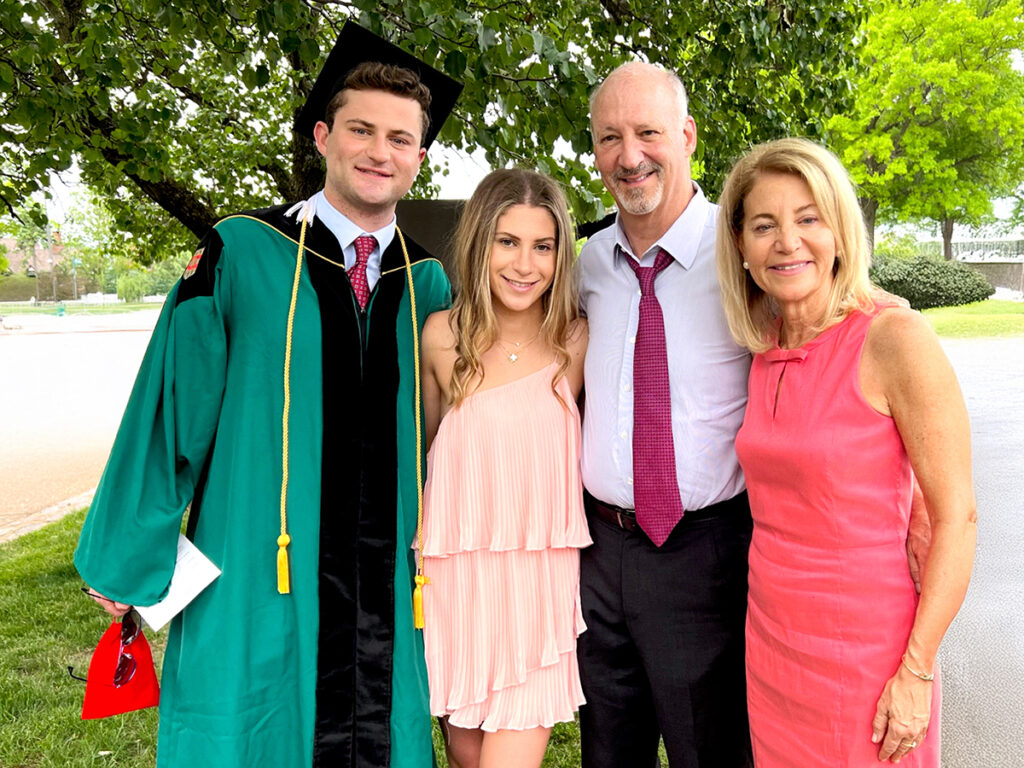 Shaich family
